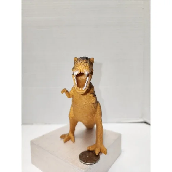 Toys Tyrannosaurus Rex (T-Rex) action figure Dinosaur - Picture 2 of 6